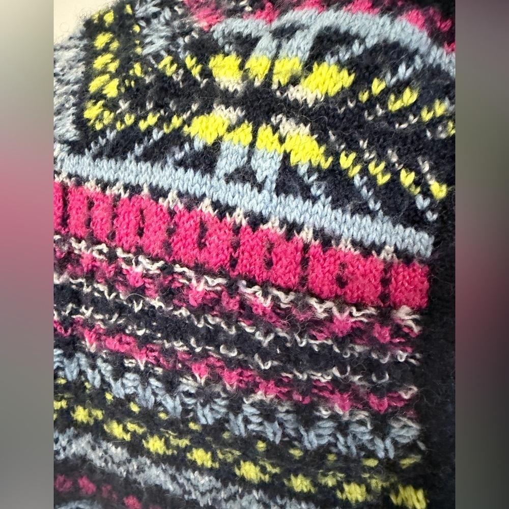 Caslon Anthropologie Women’s Small Navy Blue Multicolored Fair Isle Sweater - Picture 3 of 8